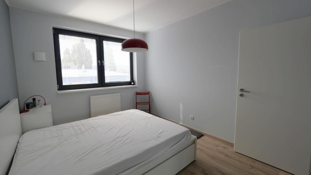 Air-Conditioned, 2 Room Apartment With Terrace Bratislava Dış mekan fotoğraf
